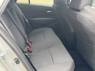 Toyota Corolla 1.8 Hybrid Business TREKHAAK STUUR+STOELVERWARMING ELEKTR. ACHTERKLEP / 8