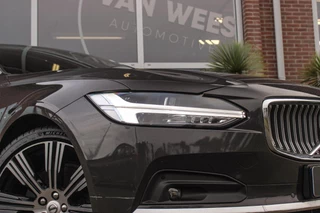 Volvo V90 2.0 B4 Business Pro Inscription| BTW auto | 1e eigenaar | NL auto | 20 inch | Panoramadak | Harman Kardon | BLIS | Stuurverwarming | Stoelverwarming | Head-up | Trekhaak | Cruise control / 47