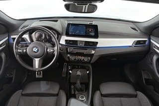 BMW X2 xDrive25e M Sport Panoramadak Head-Up HiFi Keyless Memory / 8