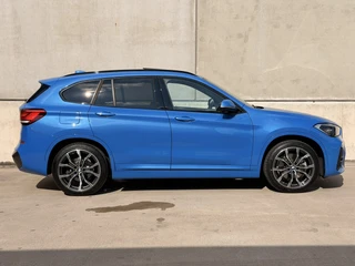 BMW X1 xDrive25e M Sport Pano Leder H/K HUD Trekh 19' Shadowline / 10