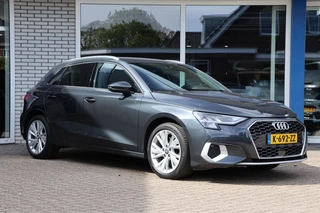 Audi A3 Sportback 35 TFSI S edition 150PK Nieuw model App-connect Trekhaak Navigatie PDC / 10