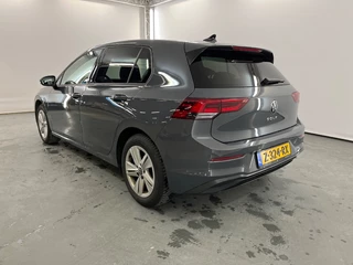 Volkswagen Golf 1.0tsi life 81kW / 5
