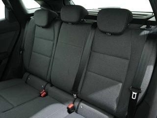 Renault Austral 1.3 MILD HYBRID 140PK EQUILIBRE  |  Pack City | Camera | Stoelverwarming / 6