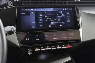 Peugeot 308 SW 1.2 Hybrid 145 e-DCS6 Allure / 22