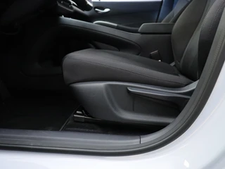 BYD DOLPHIN G 1.5L DM-i Boost BYD Dealer | Plug-in | Private Lease 515,- p.m | / 20