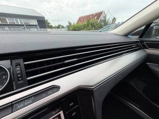 Volkswagen Passat Variant 1.4 TSI ACT Highline Business R / Pano / Massage / Camera / Sportleder / Trekhaak / Zeer mooie auto ! / 39