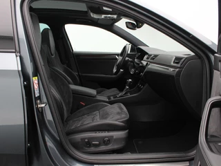 Škoda Superb 1.4 TSi 218 Pk iV Sportline Business | Panoramadak | Adaptive Cruise | Stuur/Stoel Verwarming | CarPlay | 19 Inch | 89.796 Km !! / 42