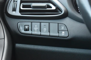 Hyundai i30 Wagon 1.5 T-GDi MHEV N Line ECC LMV NAVI CRUISE / 17