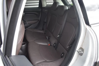 MINI Cooper 1.5 COOPER CHILI S.BNS CLIMA / STOELVERW. / CRUISE / 6