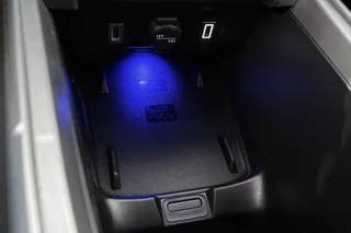 Jeep Avenger 1.2 e-Hybrid Summit Keyless Navigatie Elektrische Achterklep / 33