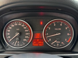 BMW X1 DRIVE20i CHROME LINE | AIRCO | NAVIGATIE | CRUISE | PDC | VELGEN | TREKHAAK | NAP / 9