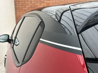 Citroën C3 PureTech 110 S&S Shine  | Trekhaak afneembaar | Panoramadak | Keyless | Carplay | Parkeersensoren voor + achter |  Cruise Control | Climate Control | Achteruitrijcamera | Dodehoekdetectie | Distributie al vervangen | / 35