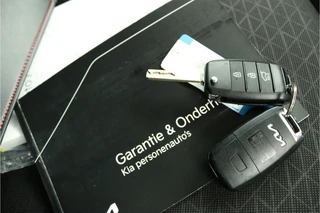 Kia Picanto 1.0 DPi DynamicLine  Navigatie - Achteruitrijcamera - Airco - Elektrische ramen - Bluetooth - Virena zekerheidspakket € 895,- / 57