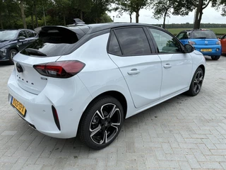 Opel Corsa 1.2 Turbo 145Pk Hybrid Automaat Ultimate | DEMO | Climate control | Navigatie | Camera | Parkpilot | Alcantara | Cruisecontrol | 17" LM-Velgen / 5
