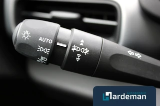 Jeep Avenger 1.2 e-Hybrid Carplay Camera / 23