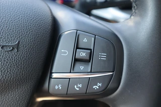 Ford Focus 125PK HYBRID TITANIUM FACELIFT! AD-CRUISE WINTERPACK BLIND-SPOT CLIMA P-SENSOREN KEYLESS ANDROID/APPLE / 24