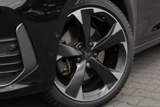 CUPRA Leon Sportstourer 1.4 PHEV Essential Stuurverwarming|Camera| / 15