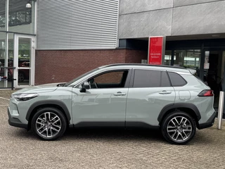 Toyota Corolla Cross 2.0 Hybrid 180 DYNAMIC NIEUW DIRECT LEVERBAAR! BLIND SPOT STOEL/STUURVERW KEYLESS 18'' LM-VELGEN APPLE/ANDROID NAVI CLIMA AD-CRUISE PARK-SENSOREN / 6
