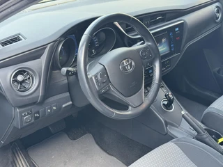 Toyota Auris 1.8 Hybrid Dynamic Ultimate NAVI CRUISECONTROL STOELVERWARMING / 9