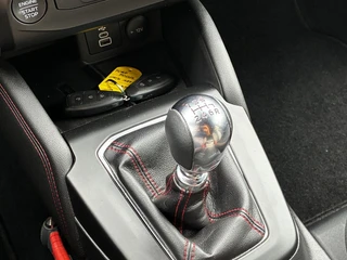 Ford Focus 1.0 EcoBoost Hybrid ST Line X / 23