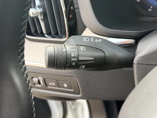 Volvo XC60 2.0 Recharge T6 AWD Inscription  | Stoelventilatie | LED | Keyless | Apple Carplay | Stuur- en stoelverwarming |  Pano / 23