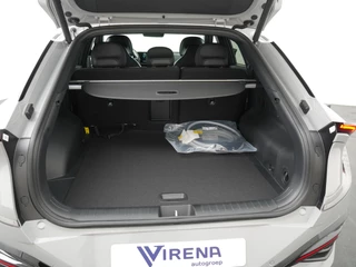 Kia EV6 GT-Line Business Edition 84 kWh  - Stoelverwarming/Ventilatie - GT-Line Design - Led Matrix koplampen - Elektrisch verstelbare voorstoelen met geheugen - Elektrische achterklep - Draadloos Apple Carplay/Android Auto - Fabrieksgarantie t/m 2033 / 40