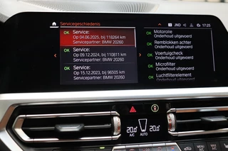 BMW 3 Serie Touring 320i High Executive M Sport Pakket Automaat  / Live Cockpit Professional / Leder / Achteruitrijcamera / DAB / Stoelverwarming / Hifi / Ambiance Verlichting / 18 Inch / LED / Chrome Line / Parkeersensoren voor+achter / Climate Control / 28