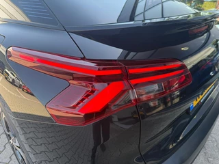 Citroen C5 X 1.6 Plug-in Hybrid 225 Shine *ACC & 360 Camera* / 40