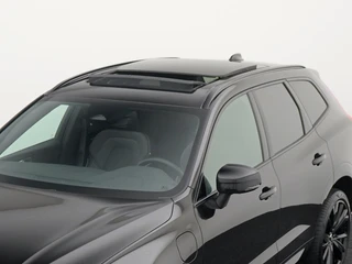 Volvo XC60 2.0 T6 AWD+ Black Edition Leder | Pano | 360 cam | Lighting Pack / 6