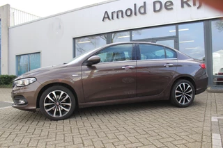 Fiat Tipo 1.4 16V Lounge / 4