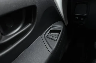 Peugeot 108 1.0 e-VTi 72pk Active 5 deurs | Airconditioning | Elektrische ramen voor | Centrale vergrendeling | DAB + radio met bluetooth / 15