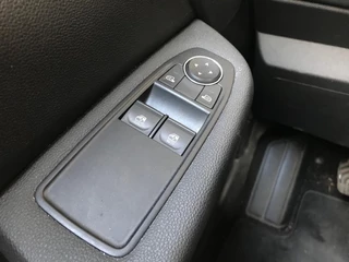 Renault Clio 1.0 TCe 90 Equilibre / 17