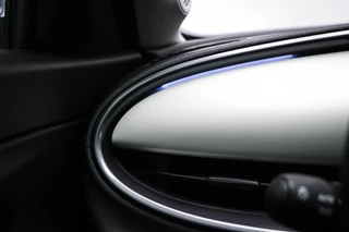 Fiat 600 1.2 Hybrid La Prima | MASSAGE | NAVIGATIE | DAB | APPLE | CAMERA / 35