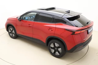 Omoda 5 EV Premium 61 kWh | Camera's rondom | Schuif/kantel dak | LED verlichting | Lederen bekleding | Stoelverwarming/ventilatie | Sfeerverlichting | Drive assist / 5