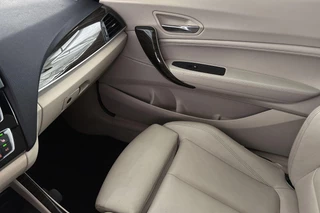 BMW 2-serie Cabrio 218i High Executive Luxury Line Stoelverwarming HiFi / 38