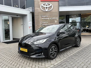 Toyota Yaris 1.5 Hybrid Dynamic CAMERA APPLE/ANDROID AD-CRUISE DAB+ KEYLESS LM-VELGEN