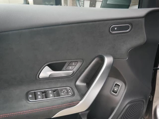 Mercedes A-klasse 250 e AMG Line Sfeer| Camera| Fabr Garantie / 21