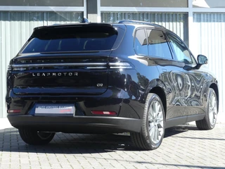 Leapmotor C10 Design ProMax 81.9 kWh 300PK Automaat Navigatie, Camera 360, Lichtmetalen velgen, Elektrische Achterklep, Kunstlederen bekleding, Stoel Verwarming & Ventilatie / 2