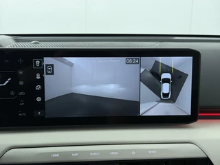 Kia EV4 Fastback GT-PlusLine 81.4 kWh  FULL OPTIONS - *DEMO* - Head-up Display - 360 Camera - Stoelverwarming/ventilatie - Glazen Schuif-/kanteldak - Elektrisch verstelbare voorstoelen - Dodehoekcamera - Fabrieksgarantie tot 2032 Direct leverbaar! / 30