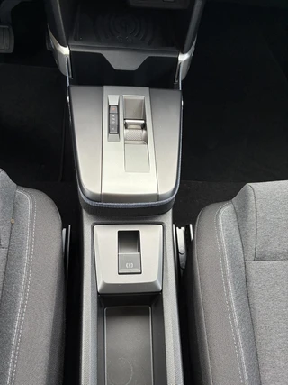 Opel Frontera Electric Edition 44 kWh | Airconditioning | Navigatie | Apple Carplay/Android Auto | Elektrisch Pakket | Parkpilot | Cruise control | Achteruitrij camera / 29