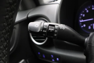 Hyundai Kona 1.0T 120pk Fashion | Navigatie | Trekhaak | Climate control | Achteruitrijcamera | Cruise control | Keyless | Lichtmetalen velgen | Parkeersensoren / 29