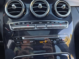 Mercedes-Benz C-Klasse Estate 400 4MATIC BITURBO AMG EDITION PANODAK NAVI / 21