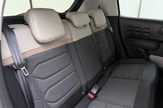 Citroen C3 1.2 110pk PureTech Shine | Automaat | Apple Carplay/Android Auto | Airco | Achteruitrijcamera | Cruise Control | DAB / 17