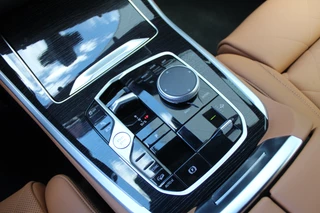 BMW X5 xDrive50e M-Sport Pro  | Vierwielbesturing | Trekhaak | Spoilerpakket | H&K | Panoramadak | Luchtvering / 33