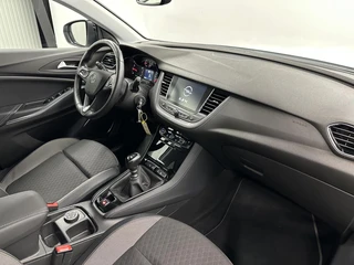 Opel Grandland X 1.2 Turbo Innovation CAMERA NAVI LM CARPLAY ECC CRUISE. / 13