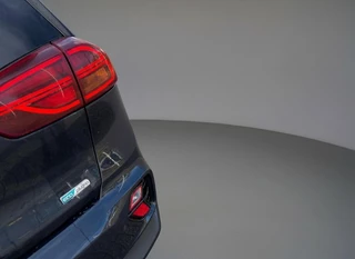 Kia Niro 1.6 GDi PHEV DynamicLine STOELVERWARMING - JBL - NAVI - CAMERA / 10