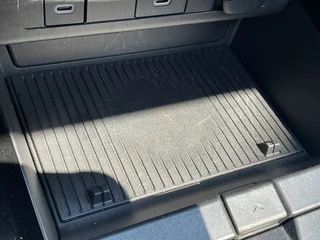Toyota Prius 2.0 Plug-in Executive Carplay Pano.dak Stoel/Stuurverw. PHEV / 32