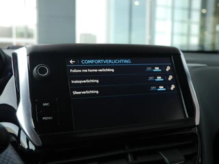 Peugeot 2008 1.2 PureTech Allure 110pk | Extra getint glas | Achteruitrijcamera | Climate control | Apple carplay/Android auto | Lage km.stand | Lichtmetalen velgen | Regensensor / 30