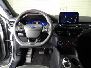 Ford Kuga 2.5 PHEV e-CVT 225pk ST-Line X / 38