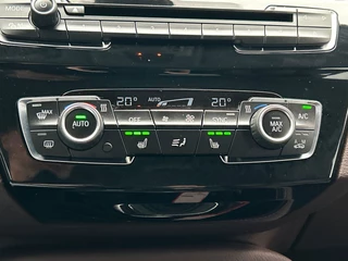 BMW X1 SDrive18i Centennial High Executive | Trekhaak | Leder | Navigatie | Stoelverwarming | Cruise/Control | Climate Control | / 37